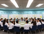 新学期初中班级文化建设展示活动顺利举行，精彩不断